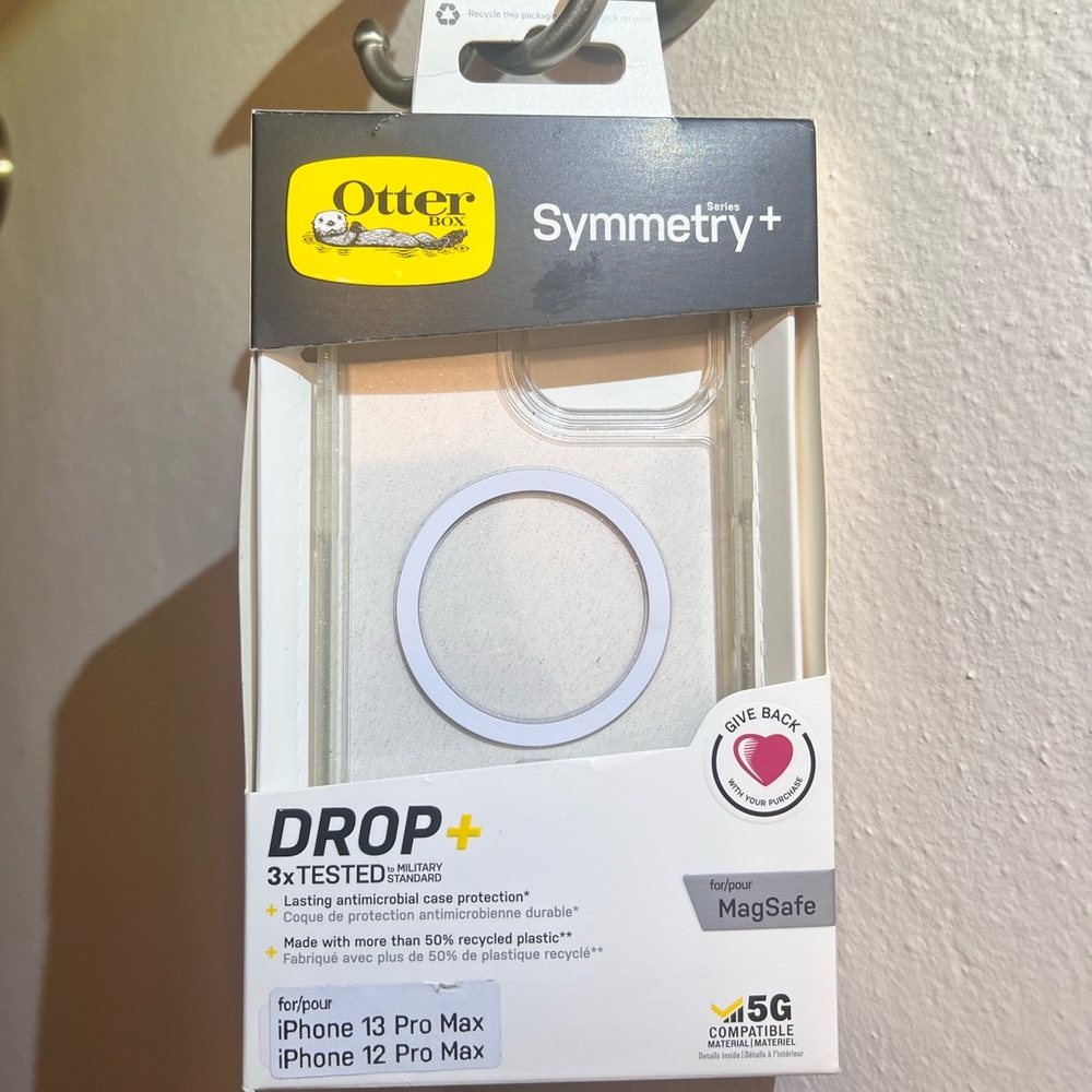 Otter box symmetry case (Clear Glitter)